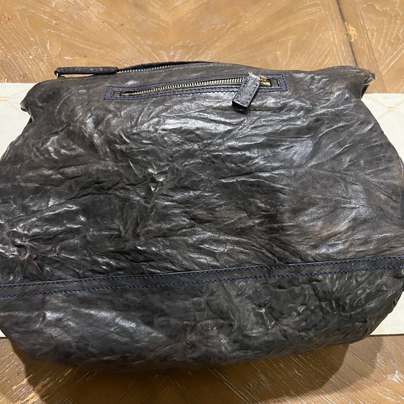 Givenchy Pandora Tumbled Sheepskin Sling - Picture 3 of 10